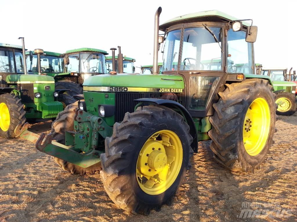 John Deere 2850 Traktoren