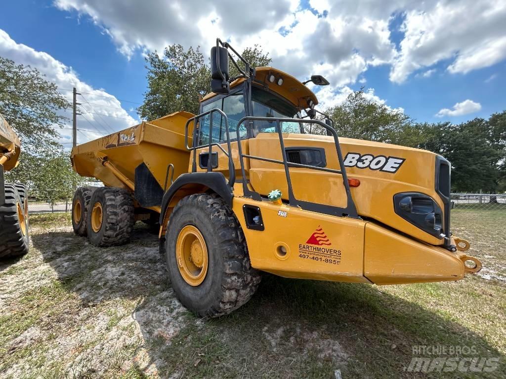 Bell B30E Dumper - Knickgelenk