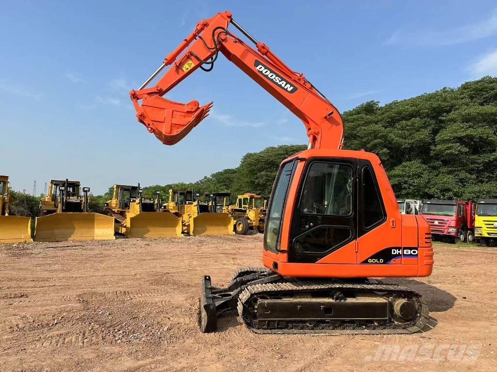 Doosan DH 80 Raupenbagger