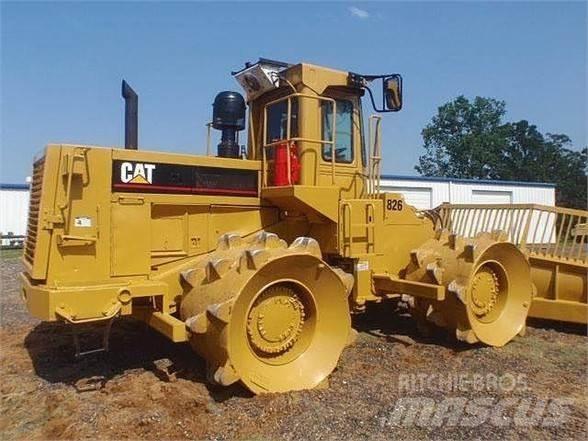 CAT 826C Müllverdichter