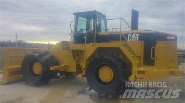 CAT 826H Müllverdichter