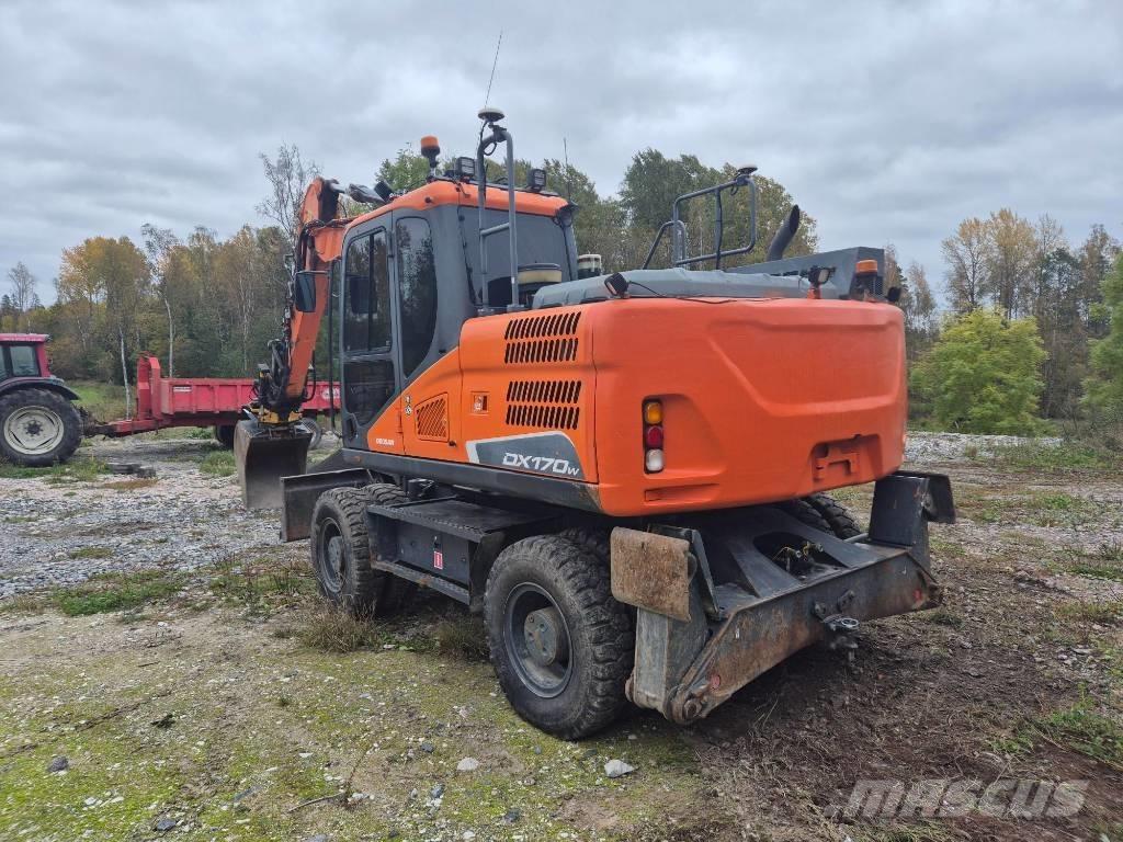 Doosan DX 170 W Mobilbagger