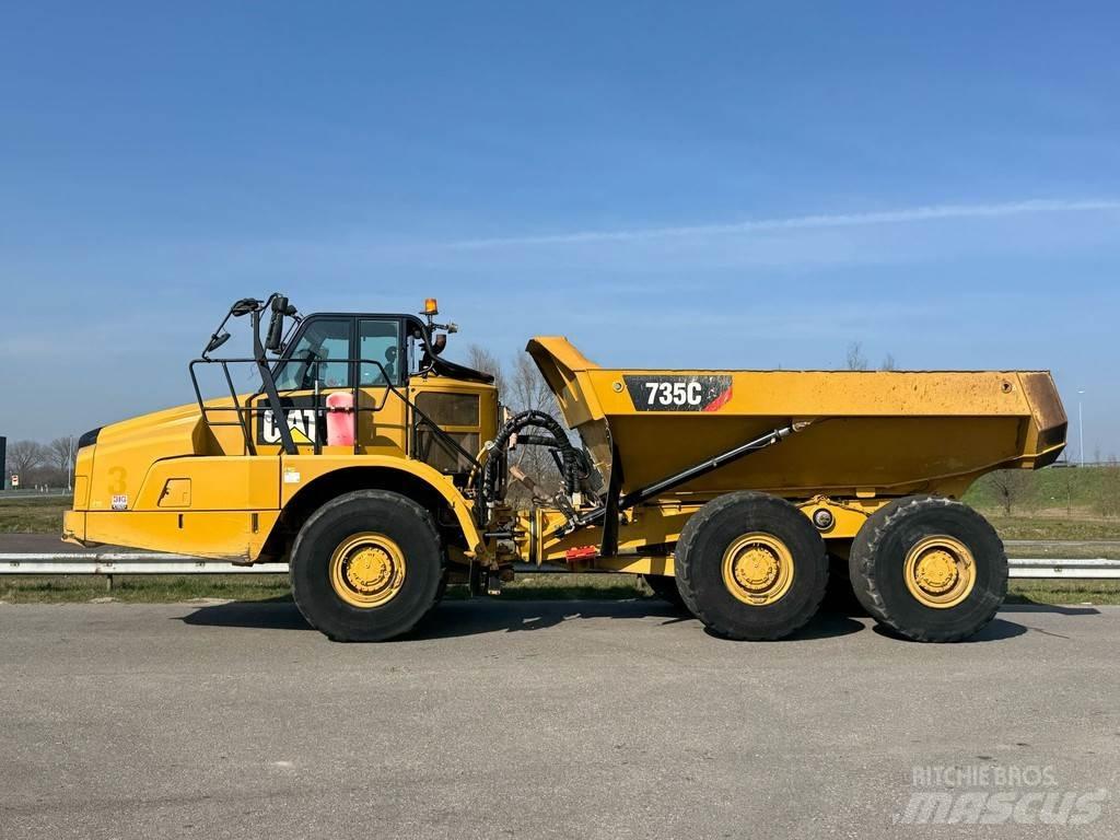 CAT 735C Dumper - Knickgelenk