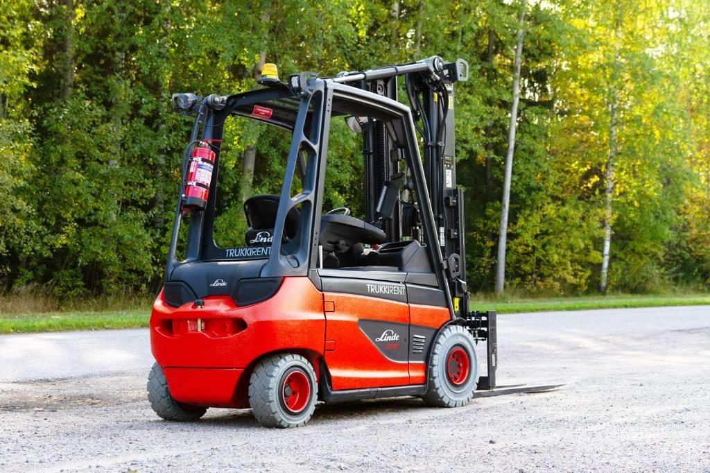 Linde E30-01 Elektrische heftrucks