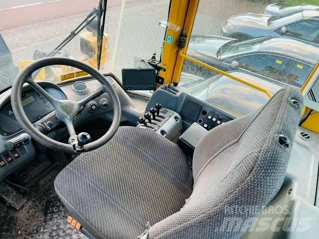 Volvo L90E Radlader