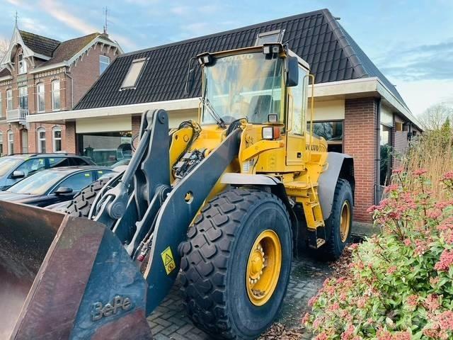 Volvo L90E Radlader