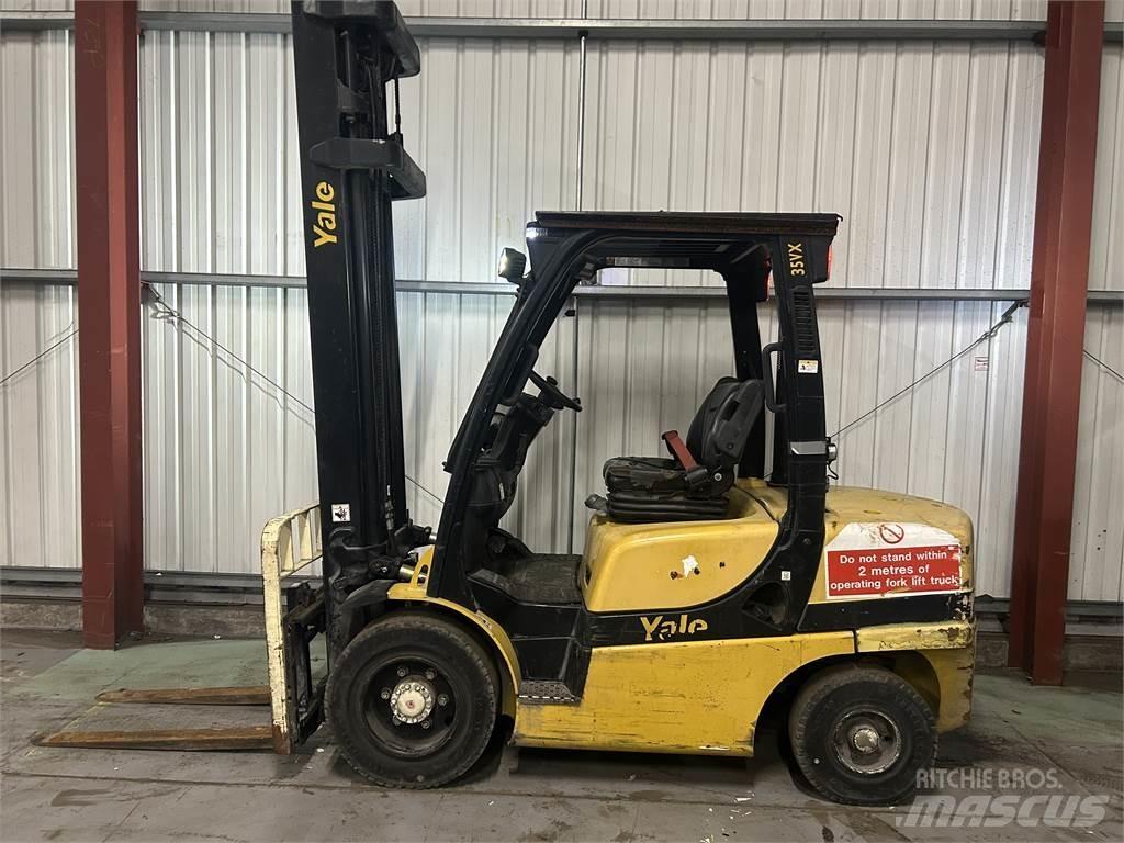 Yale GDP35VX Diesel heftrucks