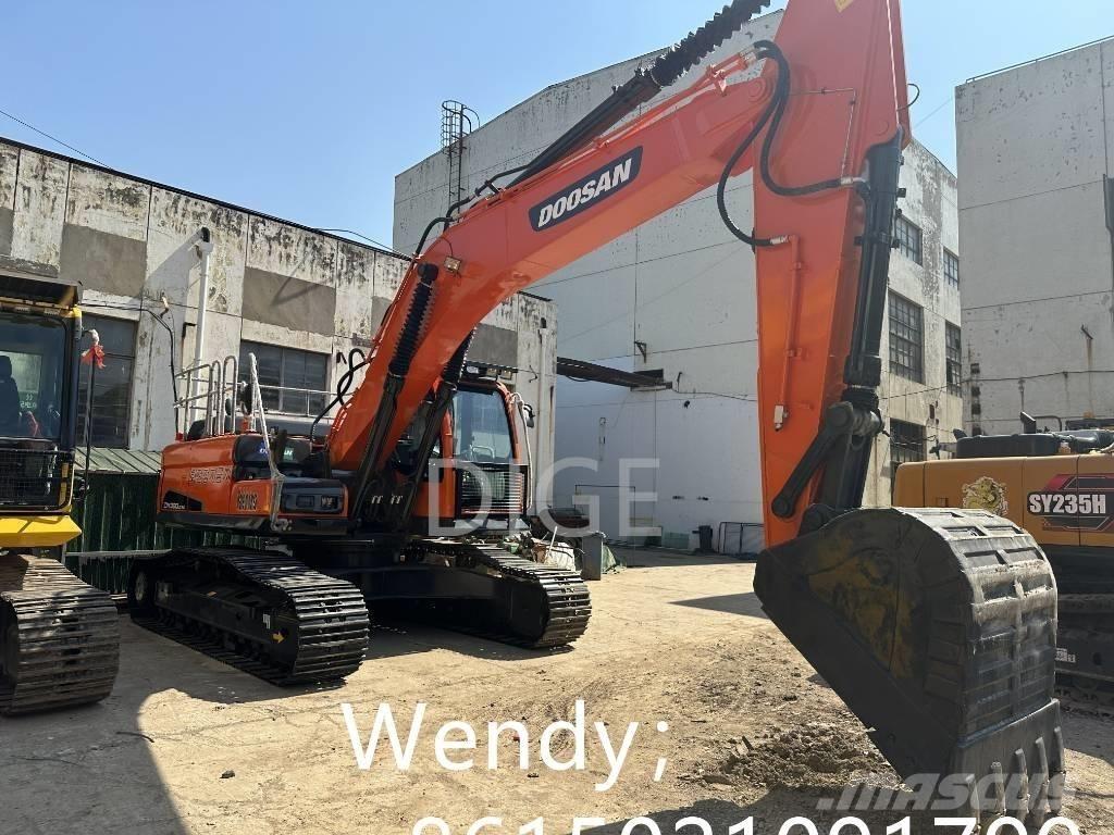 Doosan DX 300 Midibagger  7t - 12t