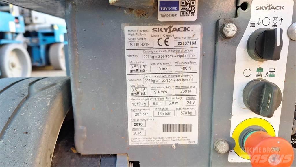 SkyJack SJIII3219 Scheren-Arbeitsbühnen