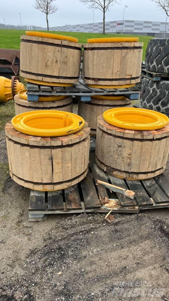Volvo A30G Reifen