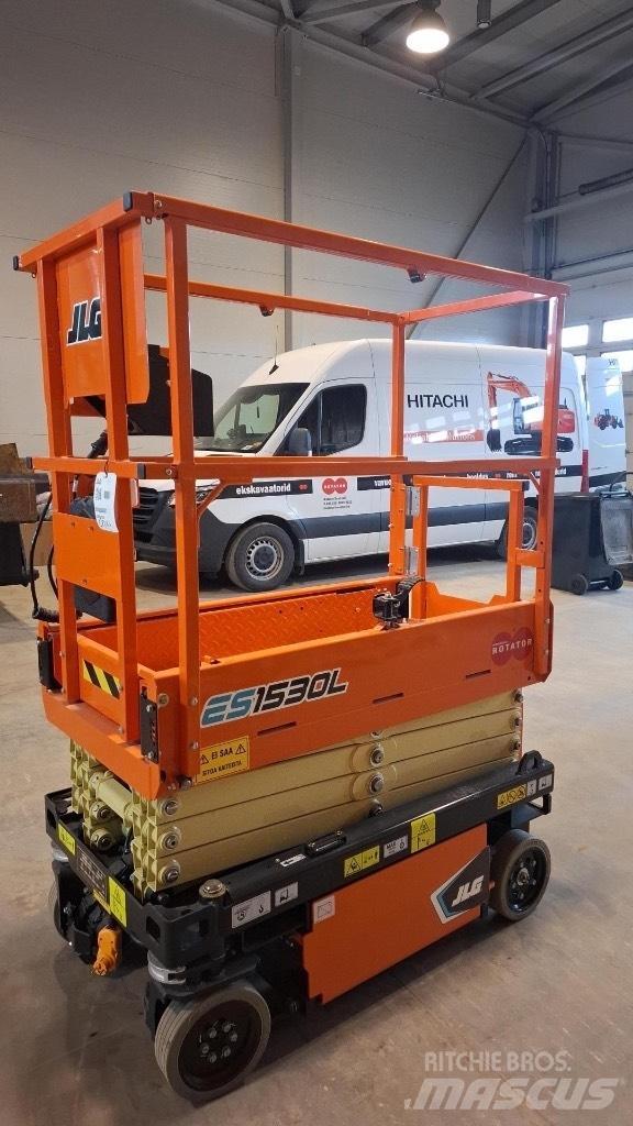 JLG ES 1530 L Scheren-Arbeitsbühnen