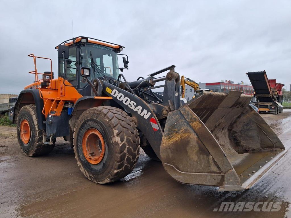 Doosan DL420 Radlader