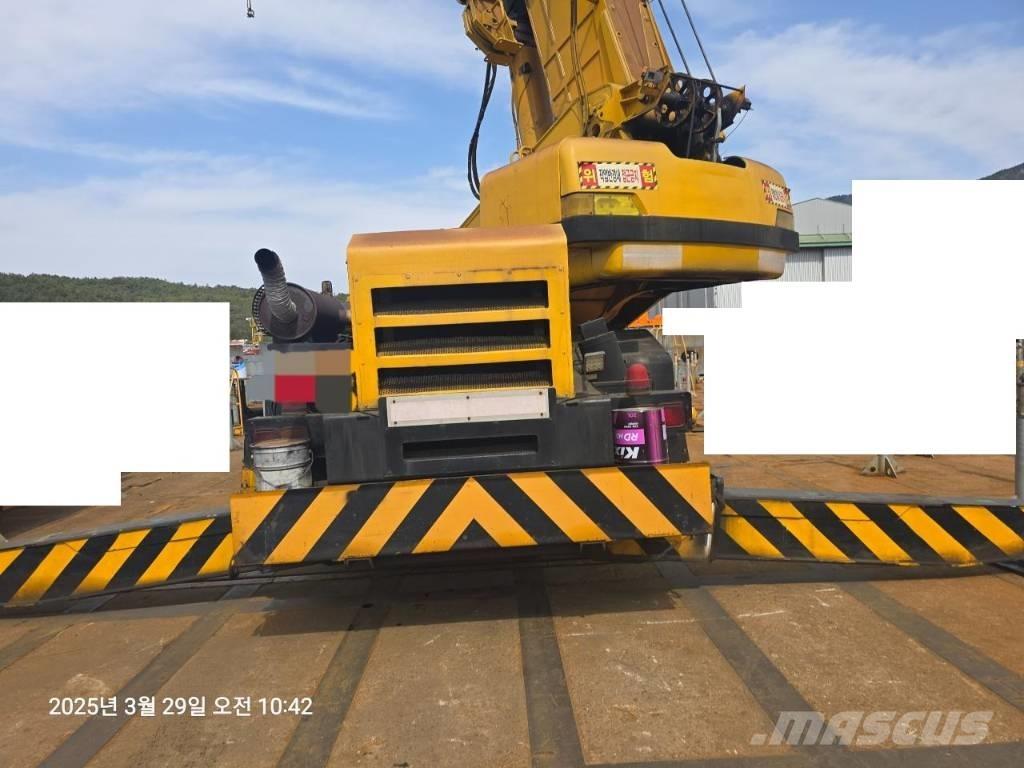 Kobelco RK 450 Ruwterrein kranen