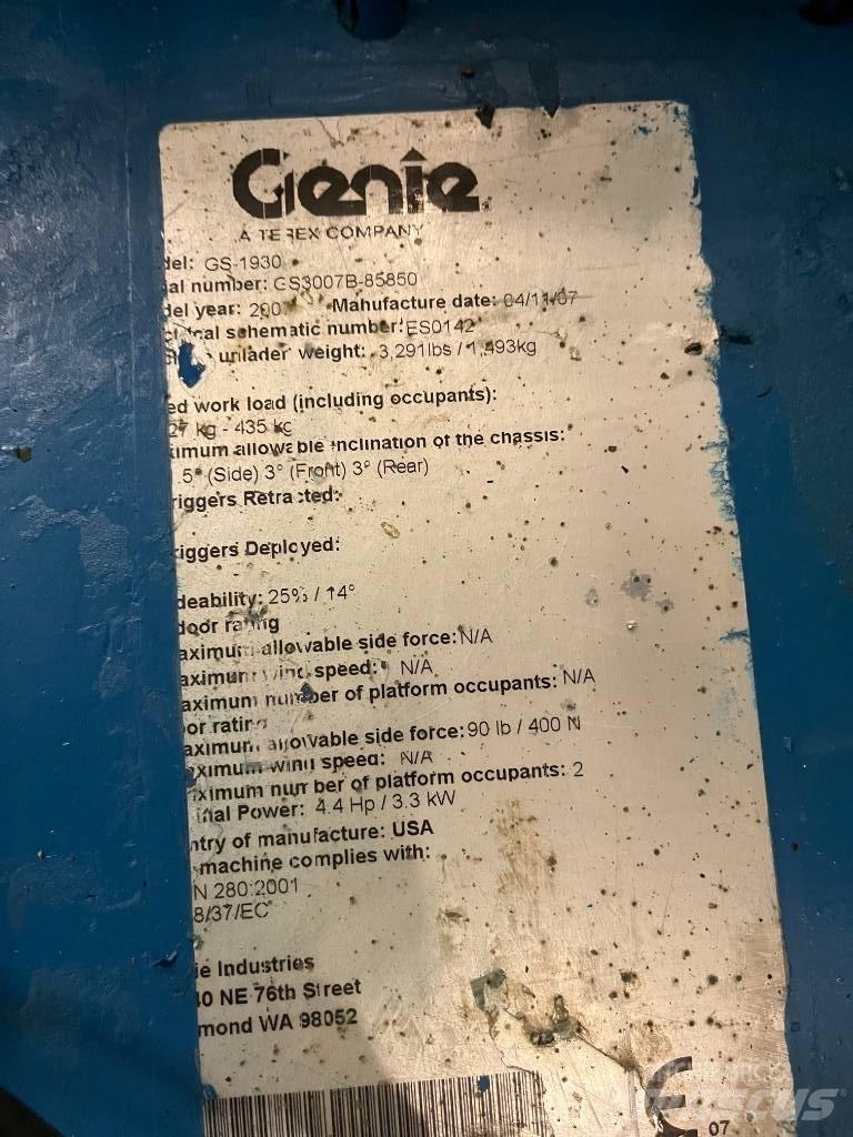 Genie GS 1930 Scheren-Arbeitsbühnen