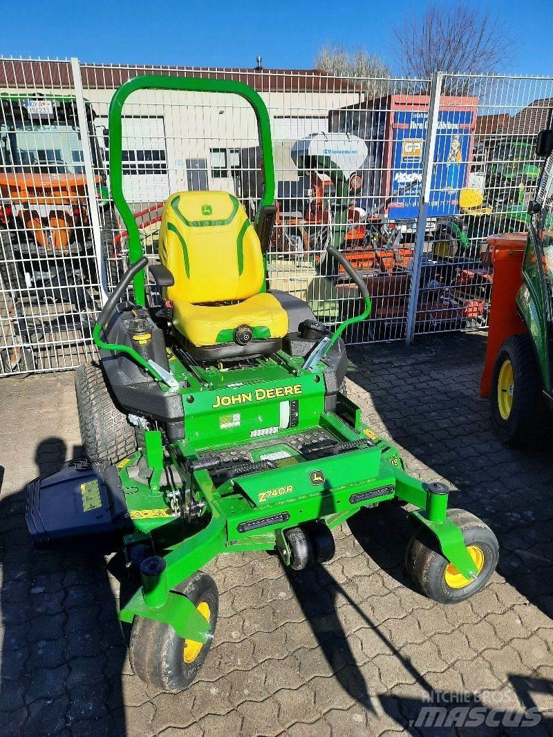 John Deere Z 740R Mäher