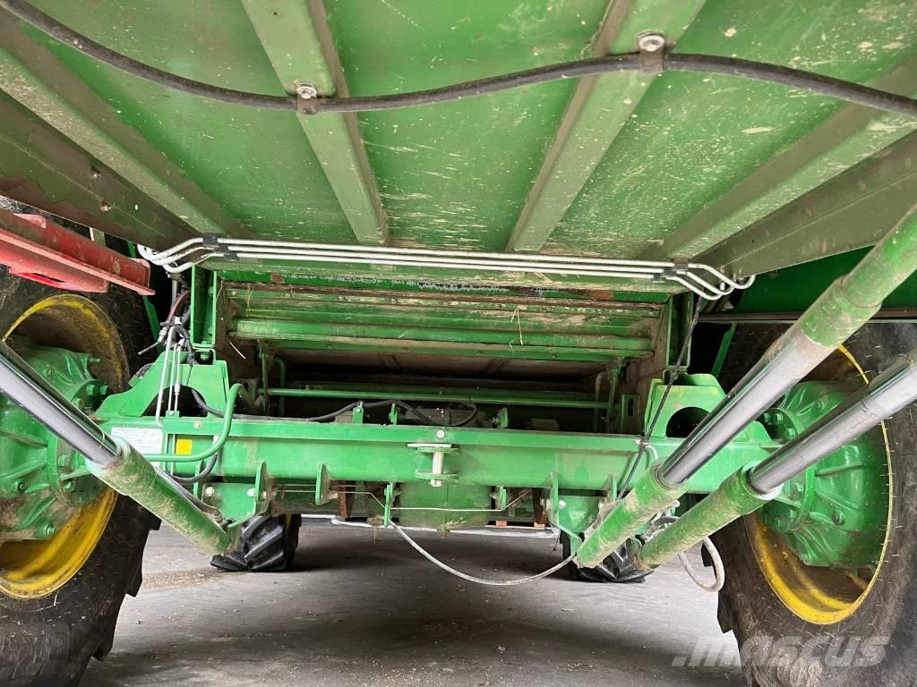 John Deere W 440 Mähdrescher