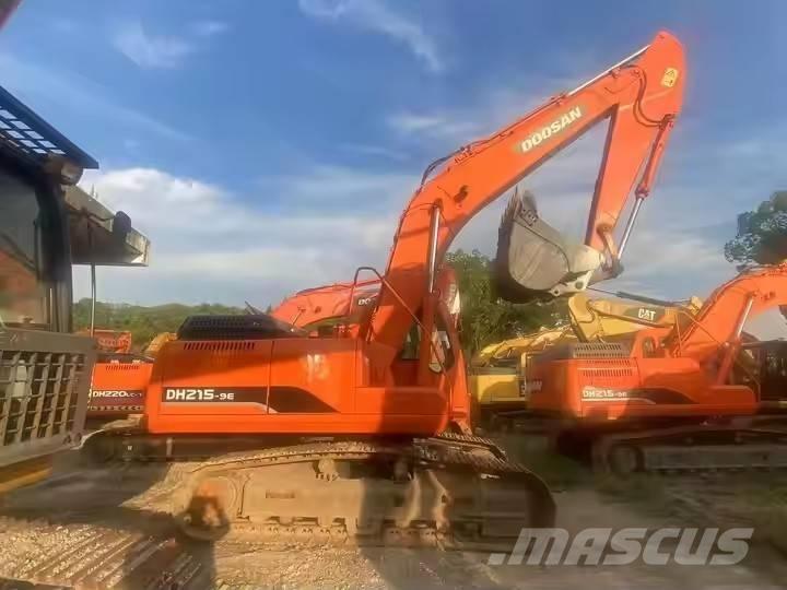 Doosan DH 215-9E Raupenbagger