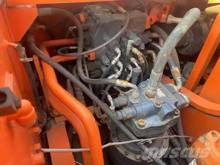 Doosan DH 215-9E Raupenbagger