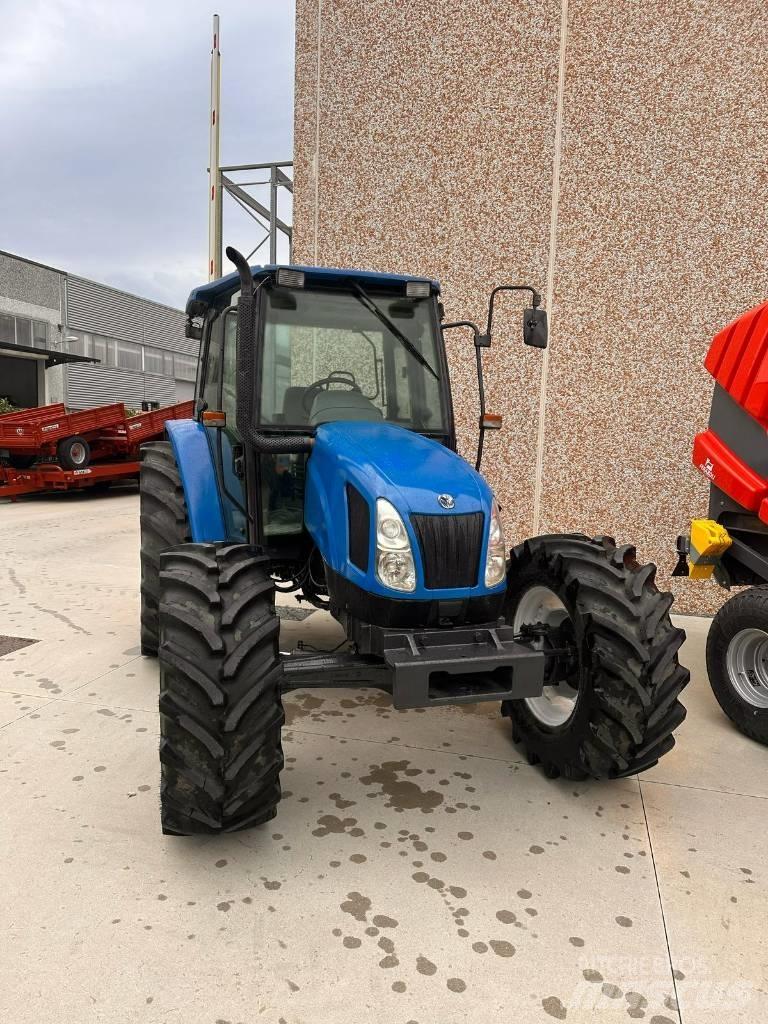 New Holland TL 100 Traktoren