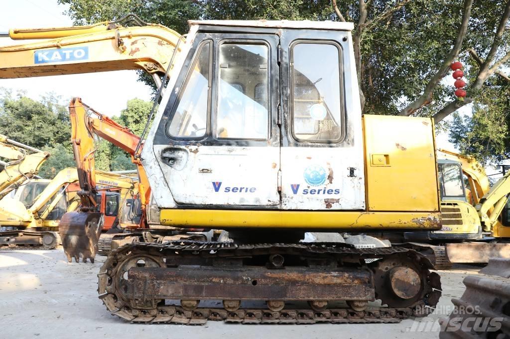 Kato HD 250 V II Raupenbagger