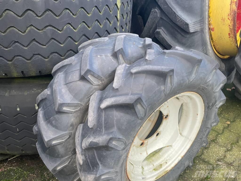 Pirelli 6.5 -16 + velg Reifen