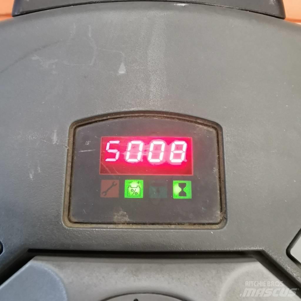 BT OSE 250 P Niederhub-Kommissionierer