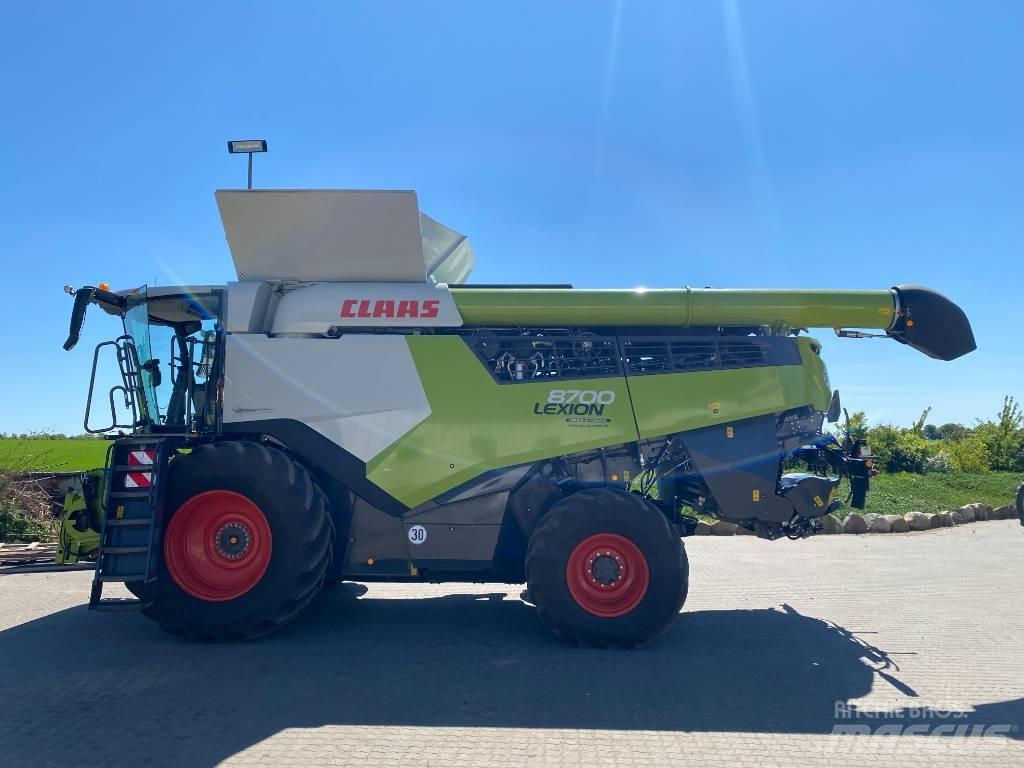 CLAAS Lexion 8700 Mähdrescher