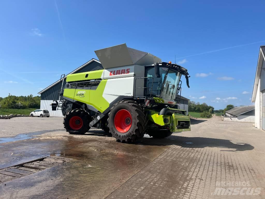 CLAAS Lexion 8700 Mähdrescher