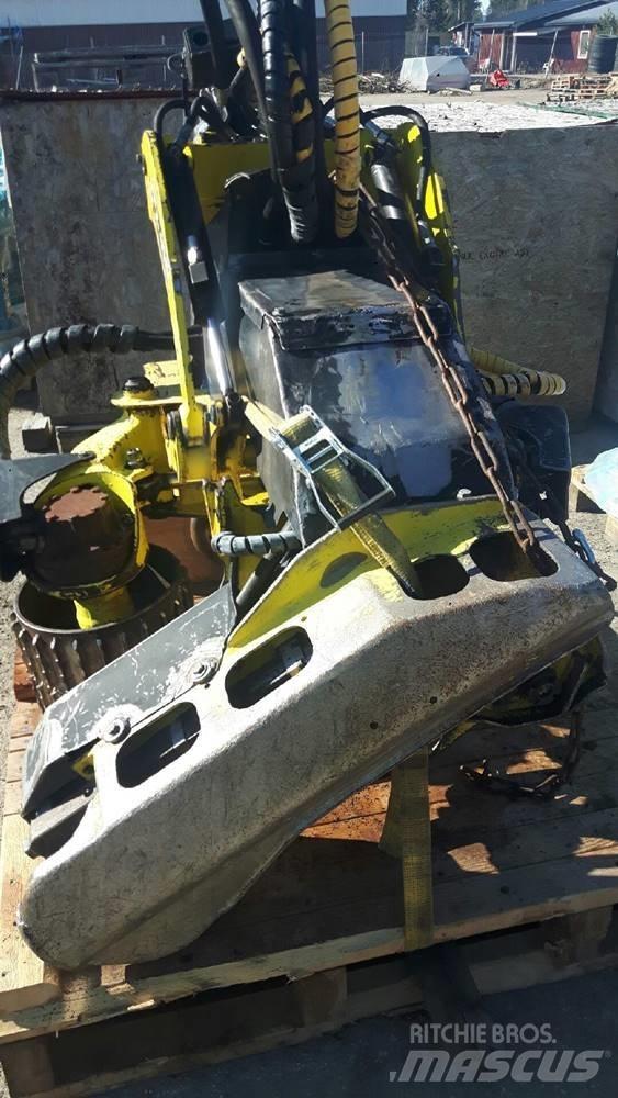John Deere H 752 Sonstige Forstmaschinen