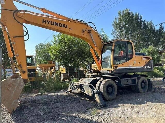 Hyundai 210W Mobilbagger