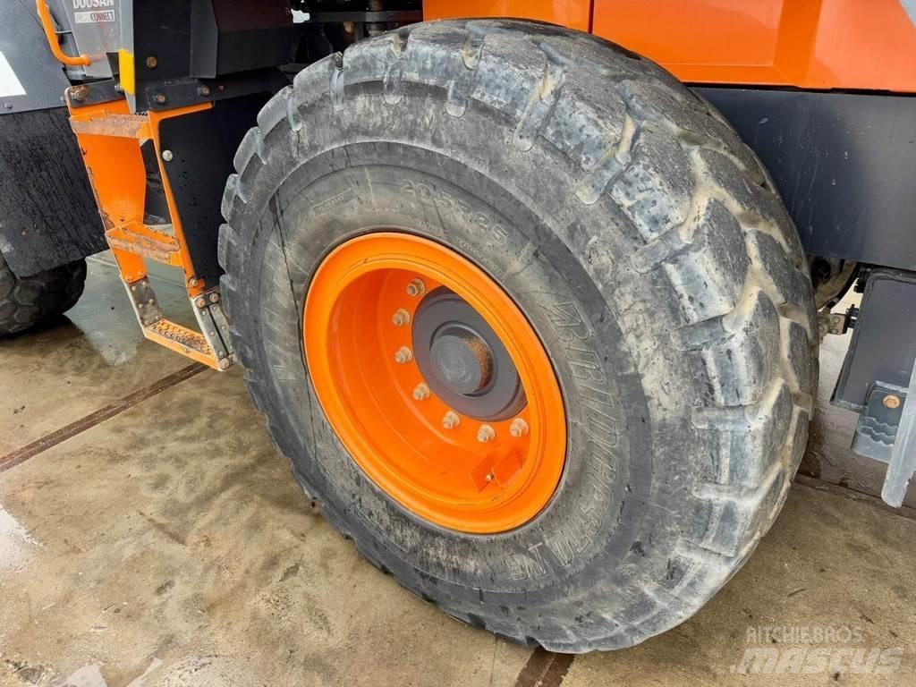 Doosan DL250-7 Radlader