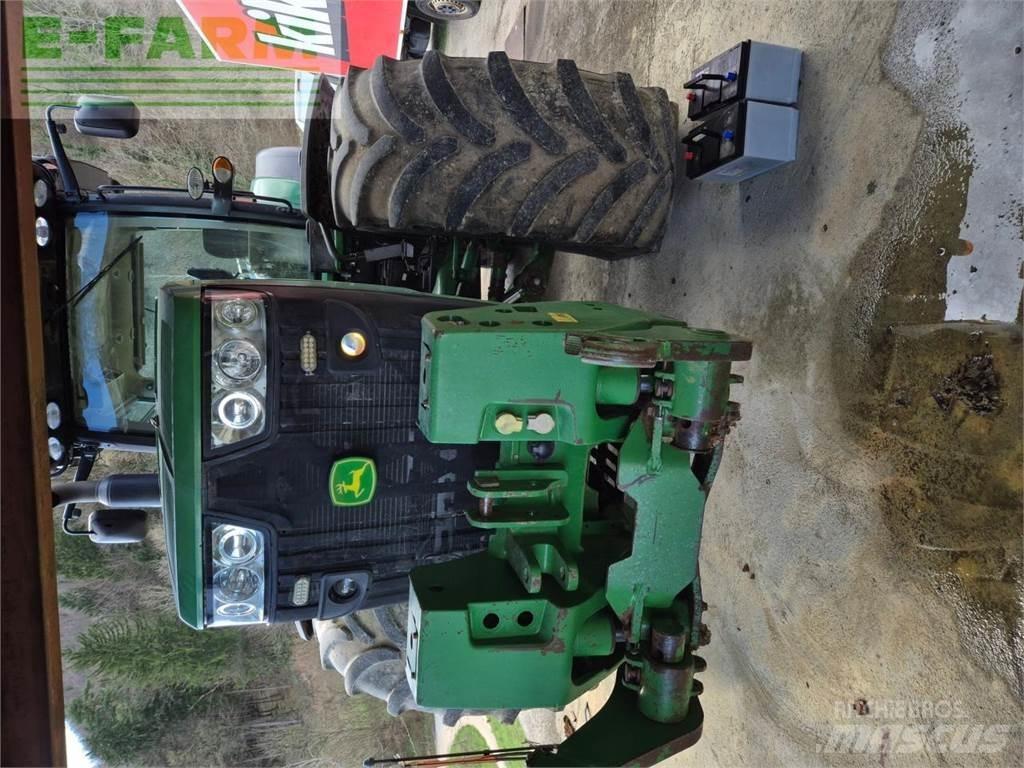 John Deere 8245 R Traktoren
