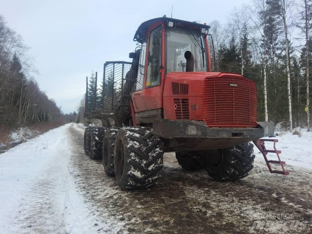 Komatsu 835 Forwarder