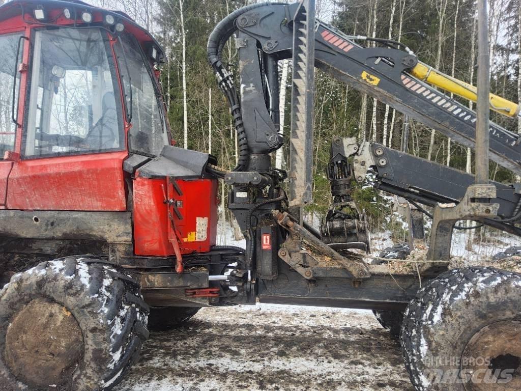 Komatsu 835 Forwarder