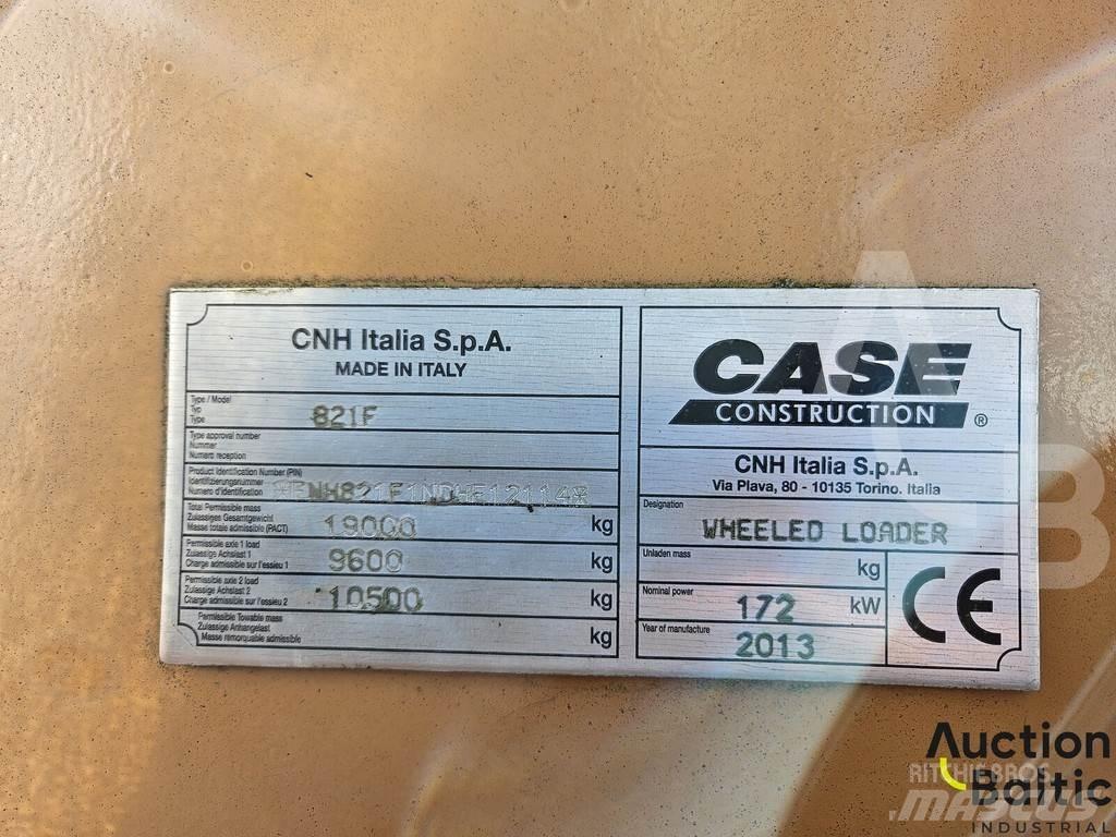 CASE 821 F Radlader