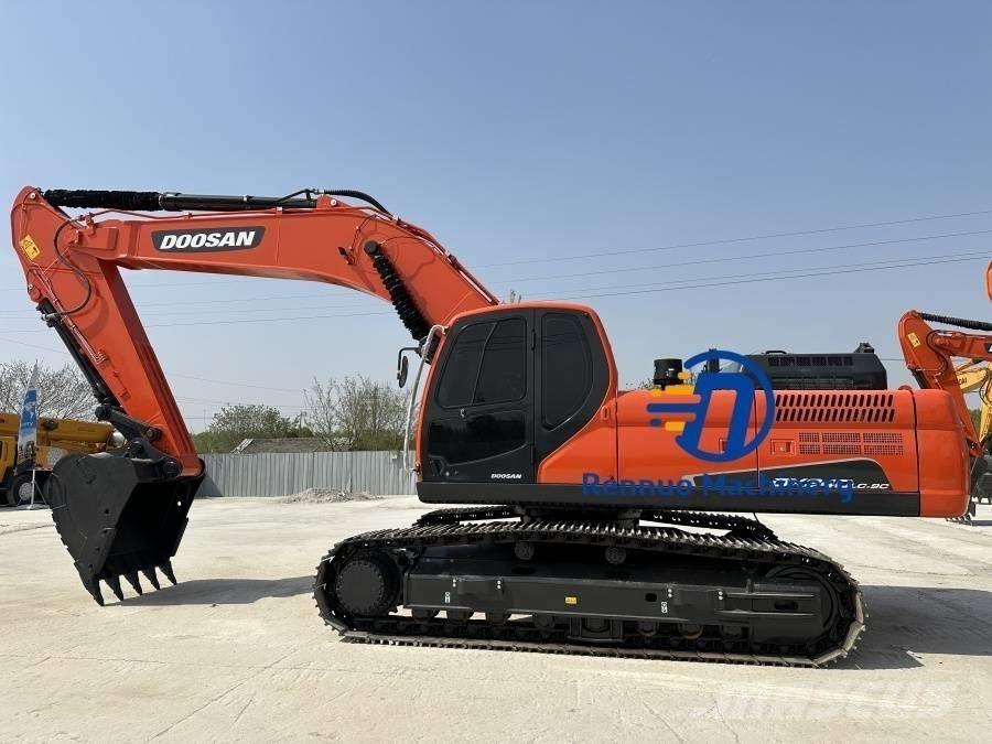 Doosan DX 340 Raupenbagger