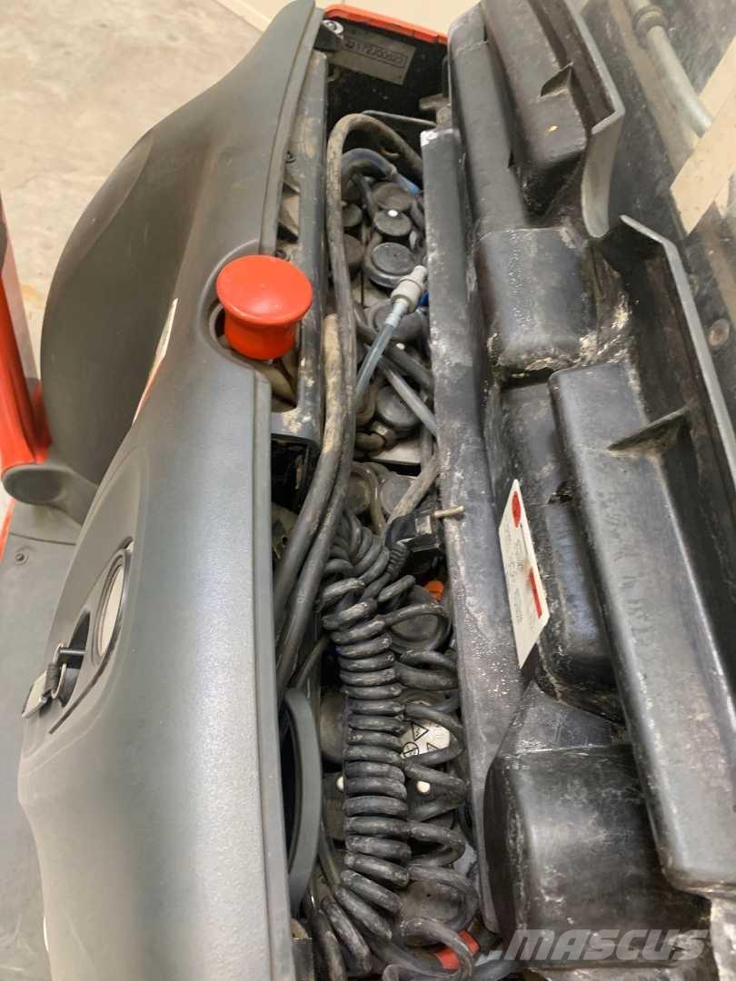 Linde L10 Zelfrijdende stapelaars