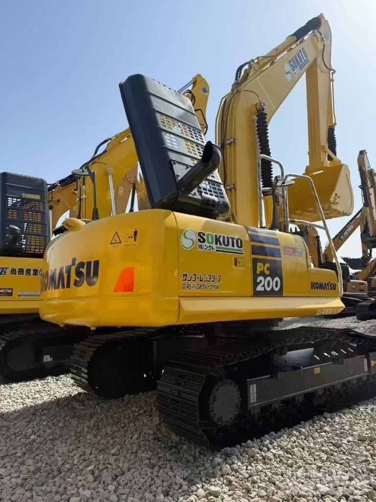 Komatsu 200-8 Raupenbagger
