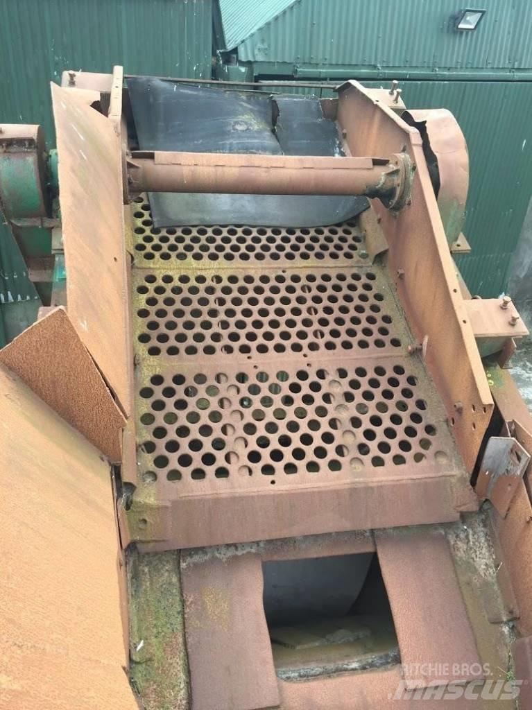 Goodwin Barsby 36X10 Pulverisierer