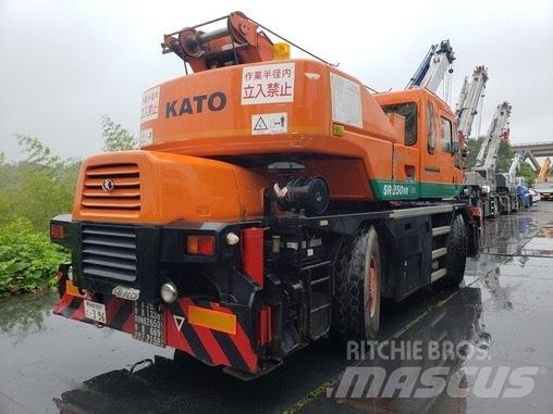 Kato KR25H-V5 Ruwterrein kranen