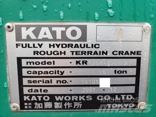 Kato KR25H-V5 Ruwterrein kranen