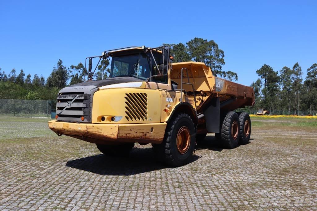 Volvo A25E Dumper - Knickgelenk