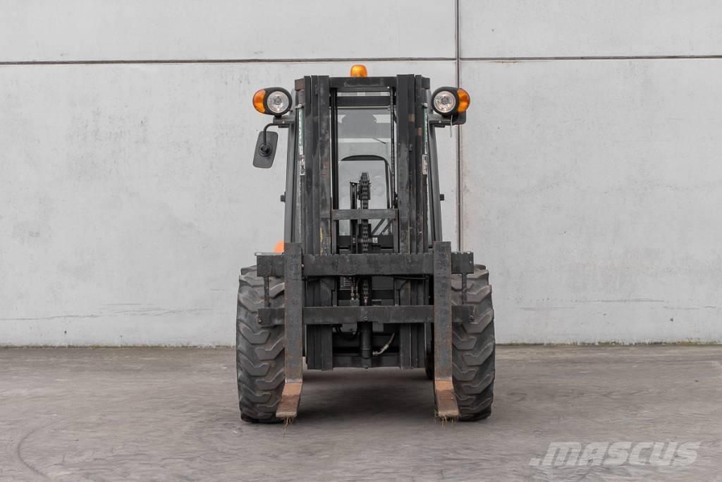 Ausa C 250 H X4 Diesel heftrucks