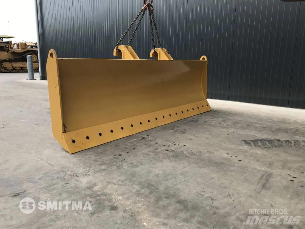 Komatsu QR Planierschilder/Scharen