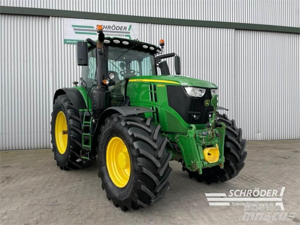 John Deere 6250 R Traktoren