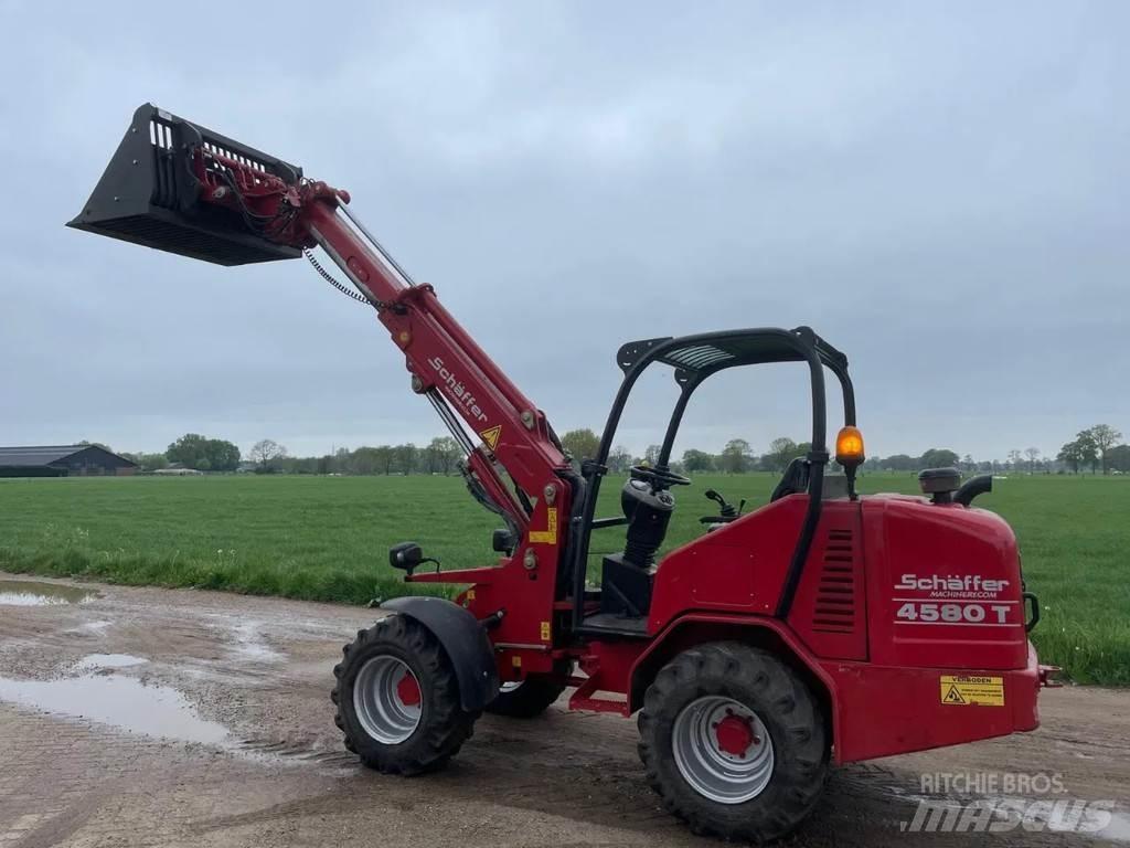 Schäffer 4580T Teleskop-Radlader