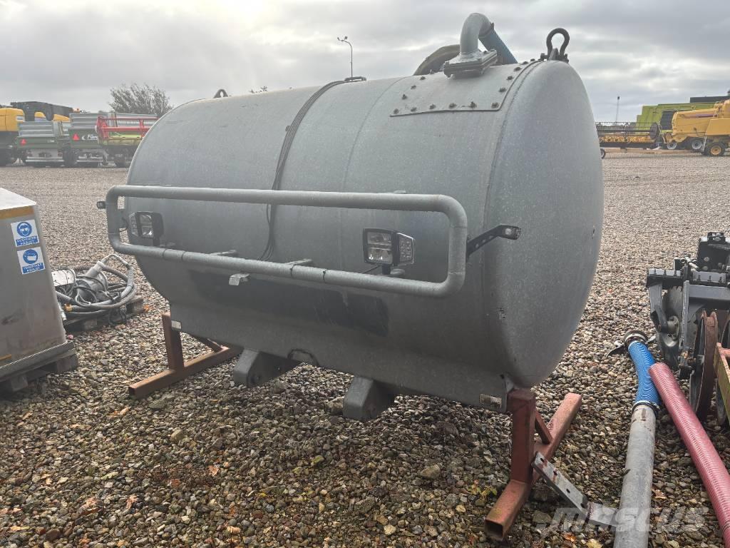Harsø Fronttank Gülletankwagen