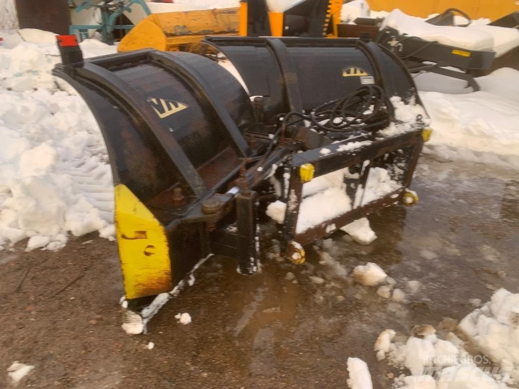 VM 280 NA Schneeschilde und -pflüge