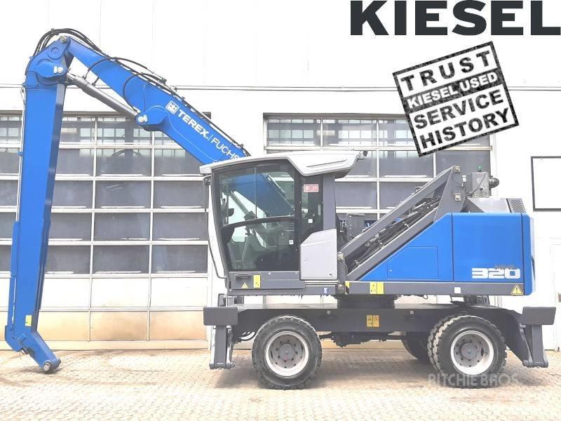 Fuchs MHL 320 F Materialumschlag