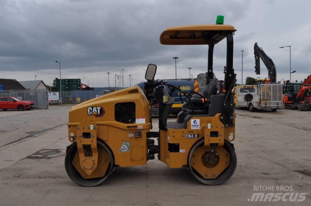 CAT CB 4.0 Tandemwalzen